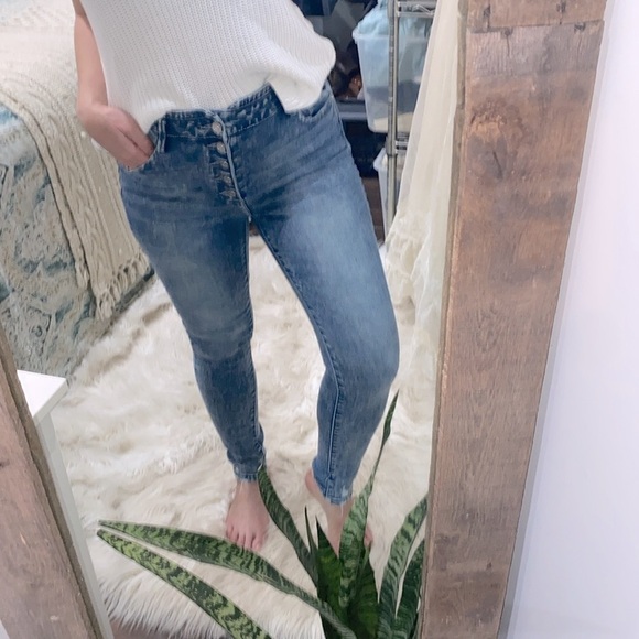 Kancan acid washed jeans size 9/28 exposed button fly - Picture 3 of 11